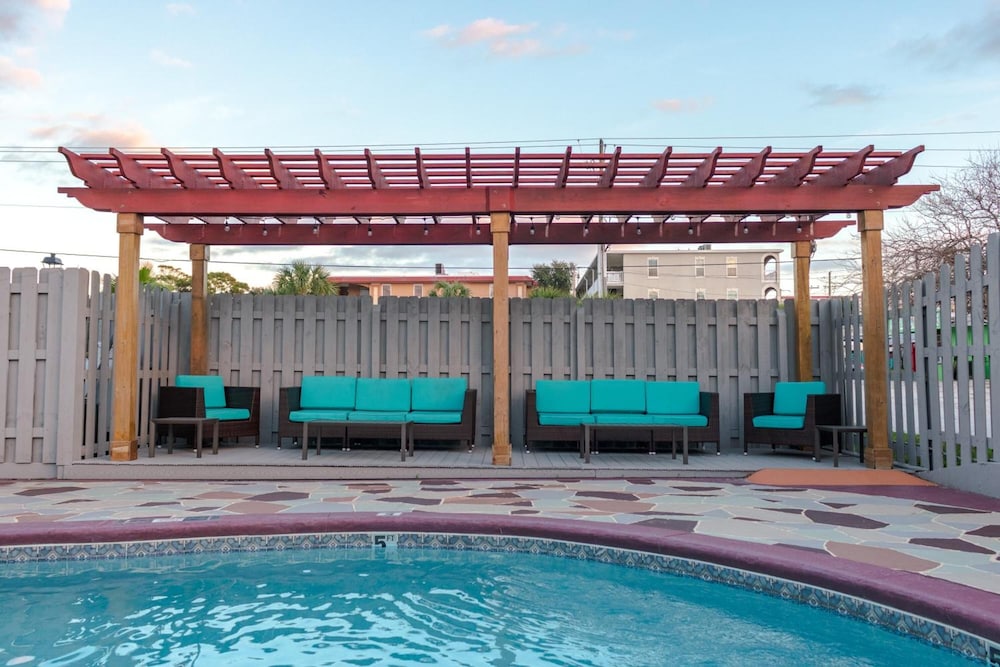 Admiral's Inn on Tybee Island - photo 19
