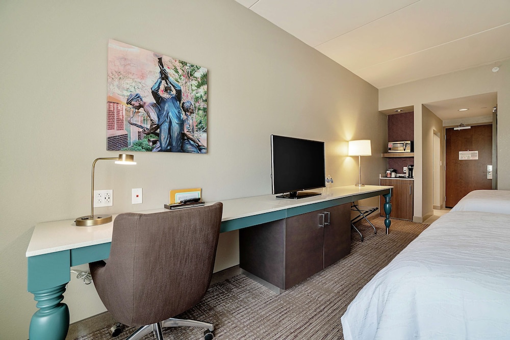 Hilton Garden Inn Edmond Oklahoma City North OK - photo 27