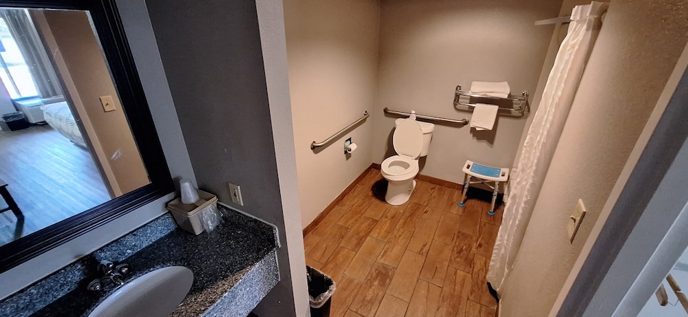 Motel 6 Knoxville TN East - photo 37