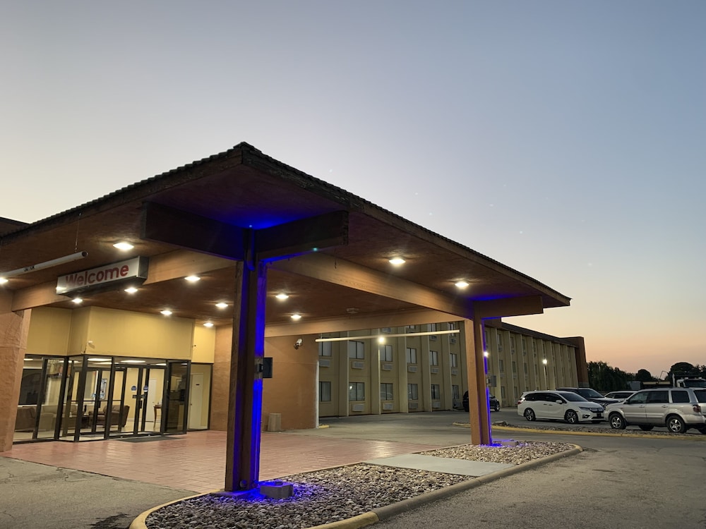 Travelodge by Wyndham Odessa - photo 24