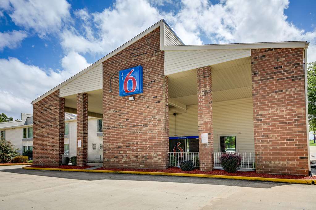 Motel 6 Greensboro NC Airport - photo 3