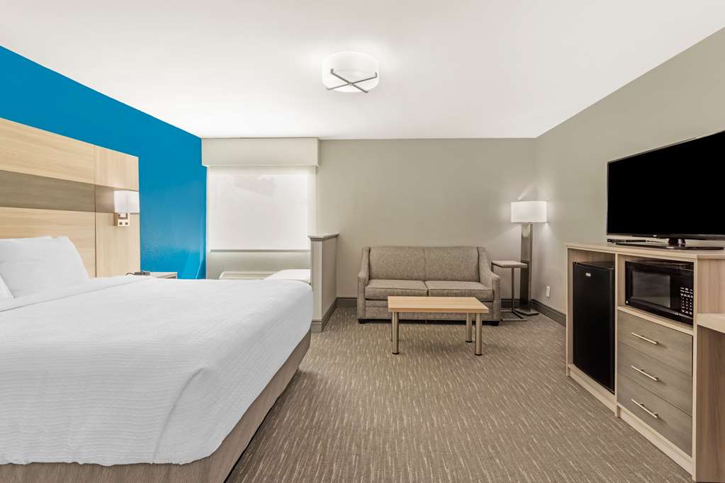 Best Western Plus Magnolia Inn Suites - photo 21