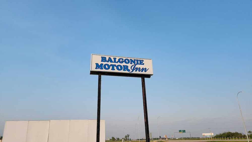 Balgonie Motor Inn in Regina, Canada