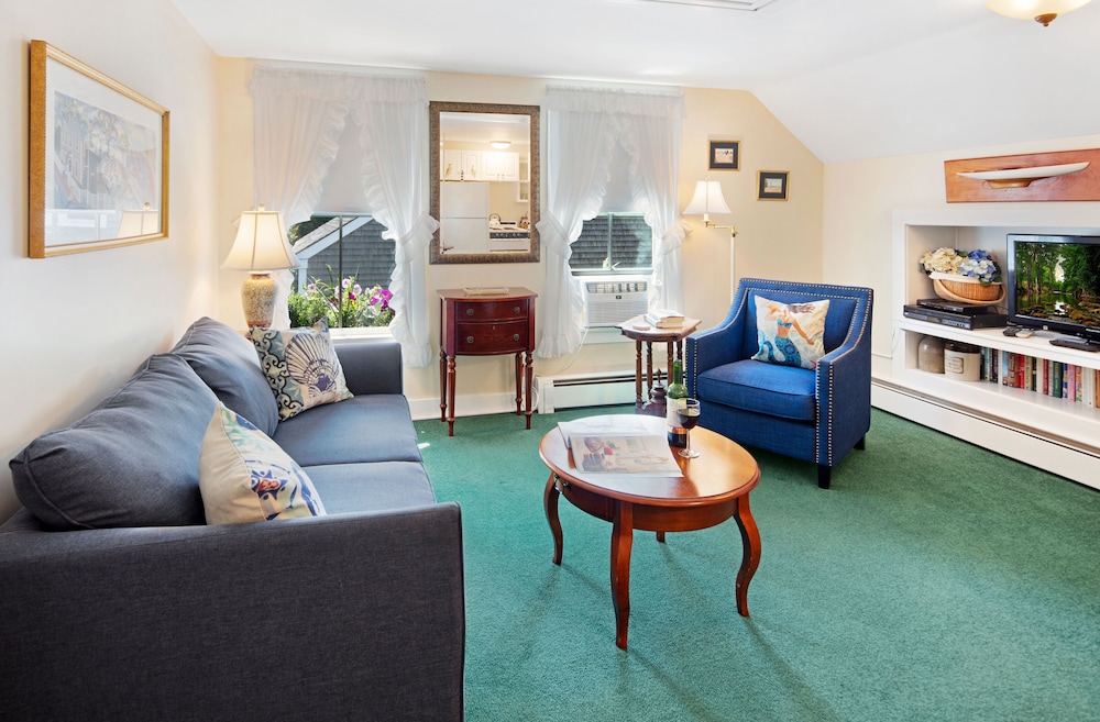 The Lightkeepers Inn - photo 20