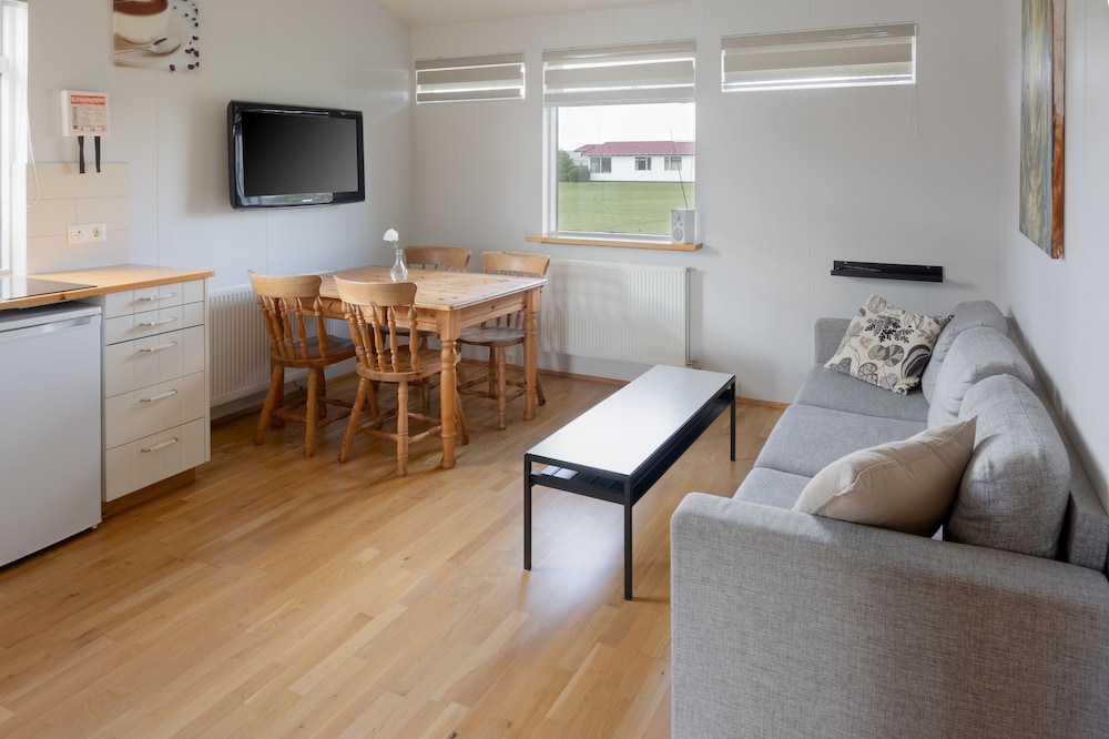 South Central Country Apartment