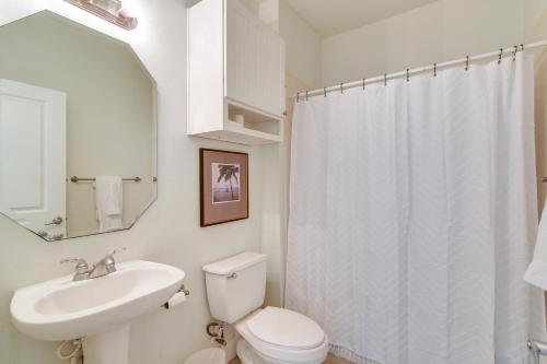 Walk to Beach Galveston Home with Resort Perks - photo 23