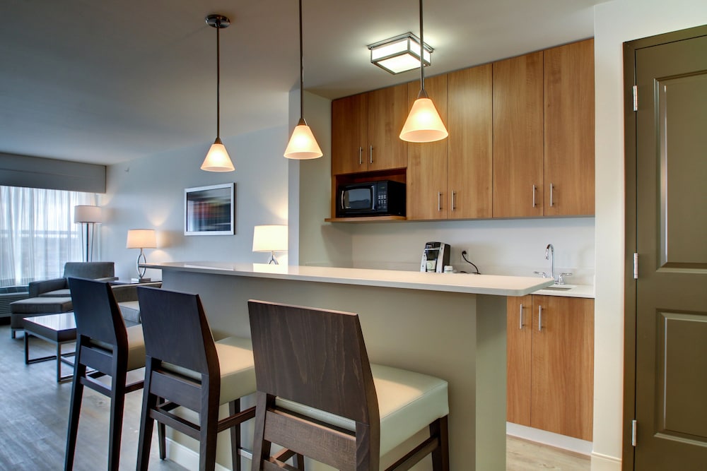 Holiday Inn Peoria At Grand Prairie by IHG - photo 8