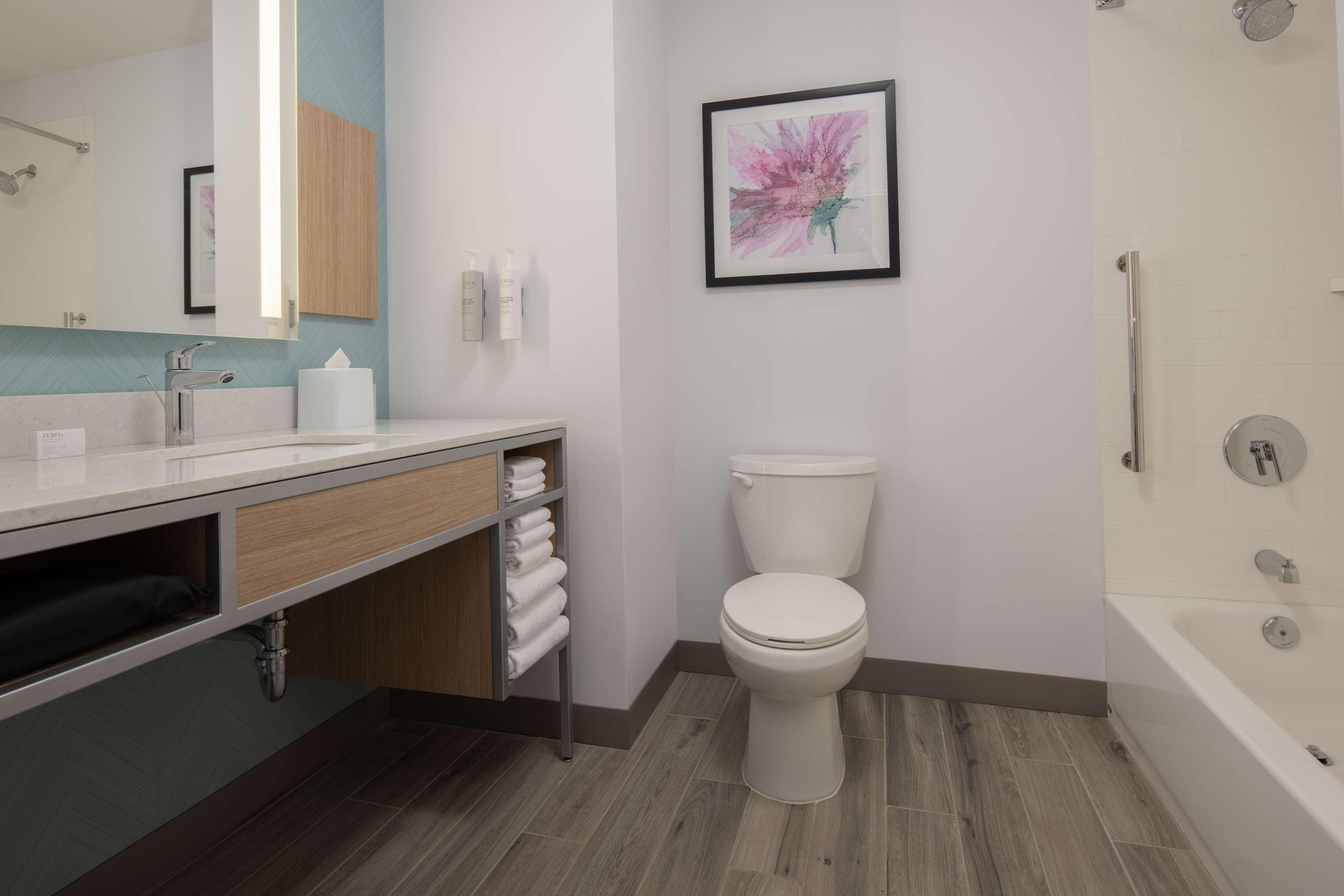 Hilton Garden Inn Tacoma Downtown - photo 11