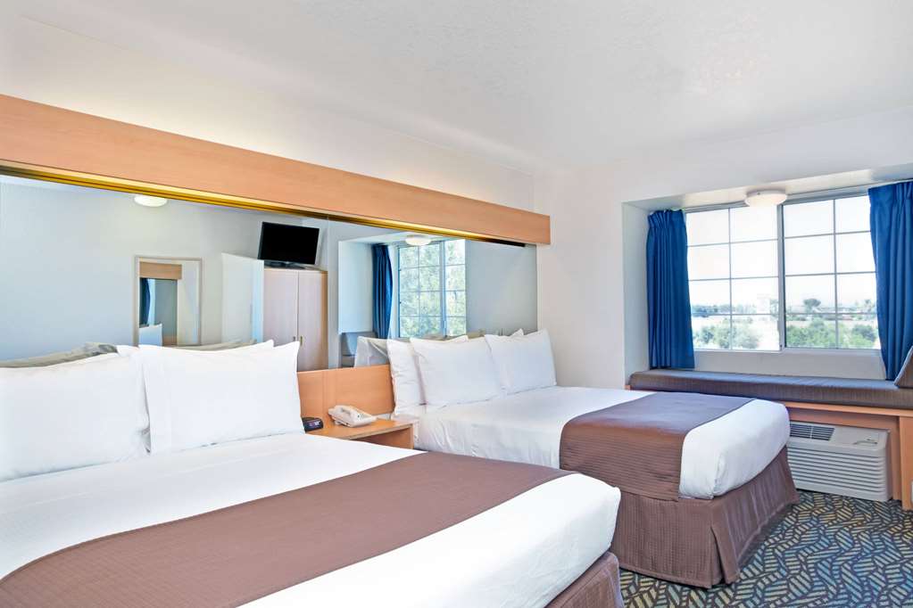Microtel Inn & Suites by Wyndham Morgan Hill San Jose Area - photo 5