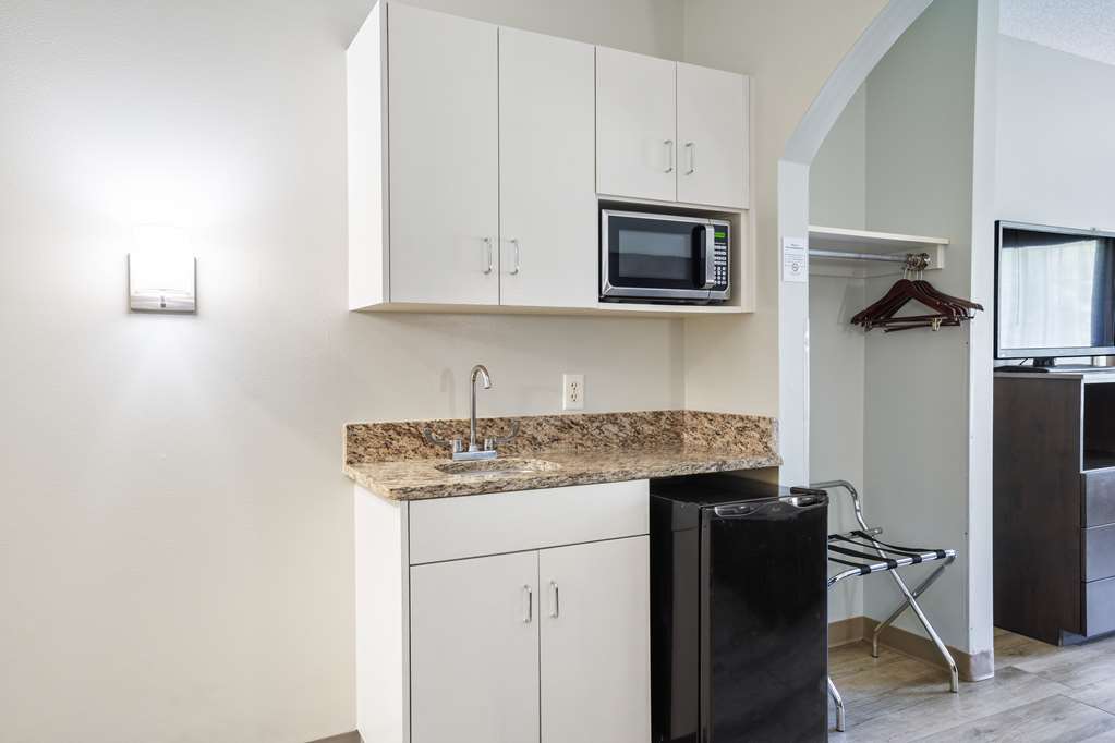 Blue Water Inn Suites BW Signature Collection - photo 10