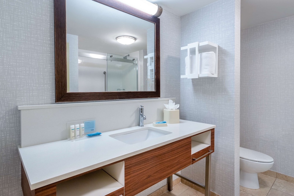 Hampton Inn Suites Minneapolis St Paul Arpt Mall of America - photo 23