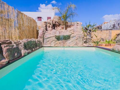 Villetta Oasi nelle Rocce con Piscina Privata — hotel in Acquarica Del Capo