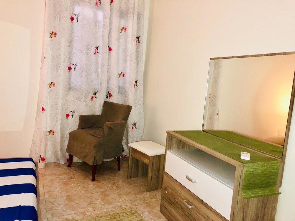 Stay.plus Cite Keur Gorgui in Dakar, Senegal