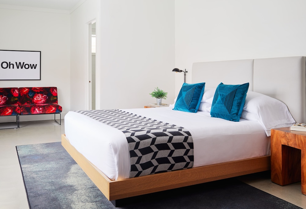 Bluebird Spa City Motor Lodge - photo 29
