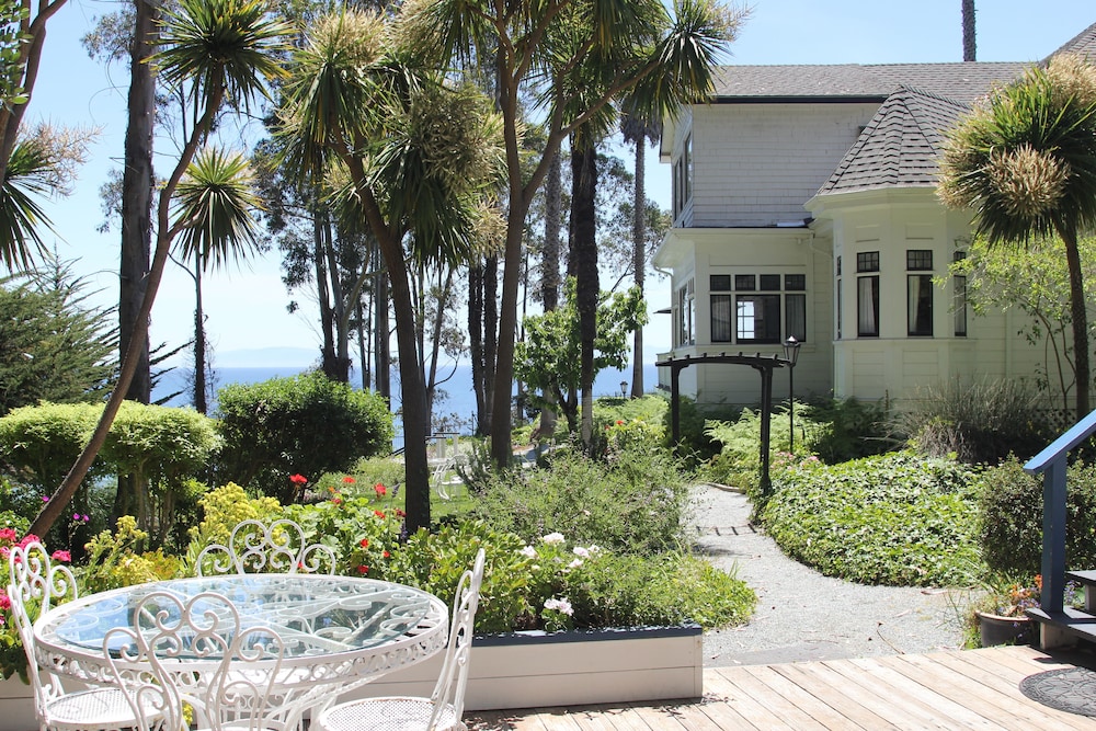 Monarch Cove Inn - photo 94