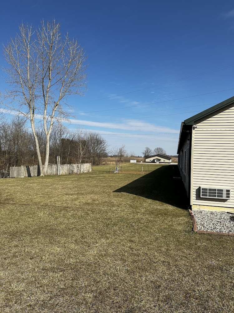 Attica Inn - photo 52