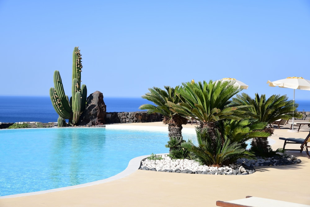 Dammusi Sotto le Stelle in Pantelleria, Italy