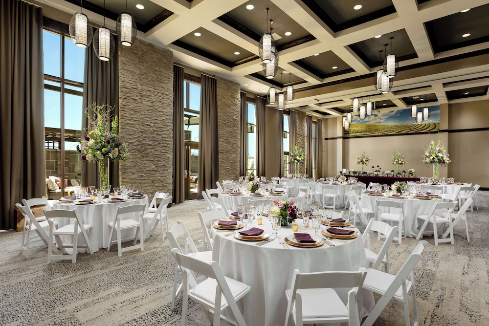 Hampton Inn & Suites Napa - photo 43