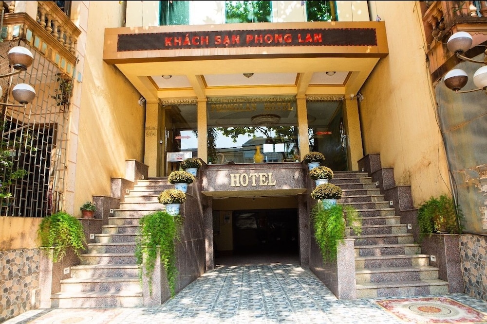 Phong Lan Hotel - carbon neutral hotel in Son La