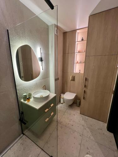 Cozy Designer Apartments Self Check In & FREE Parking — 4-Star Luxury Hotel in Klaipeda, Lithuania
