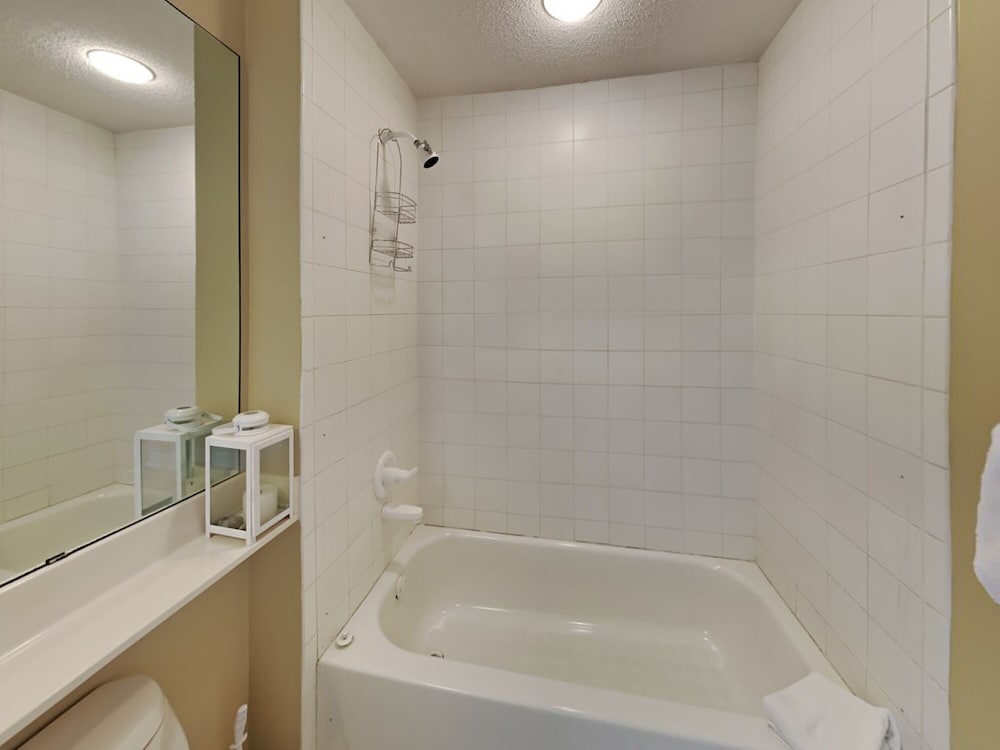 Beach Colony Towers by Southern Vacation Rentals - photo 110