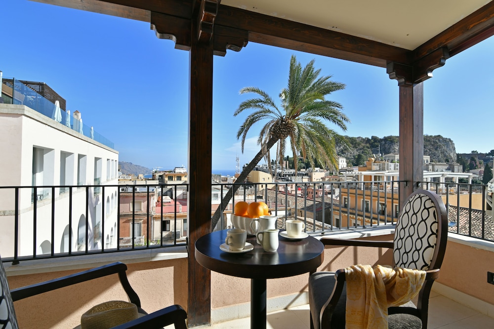 Hotel Le Chevalier in Taormina, Italy