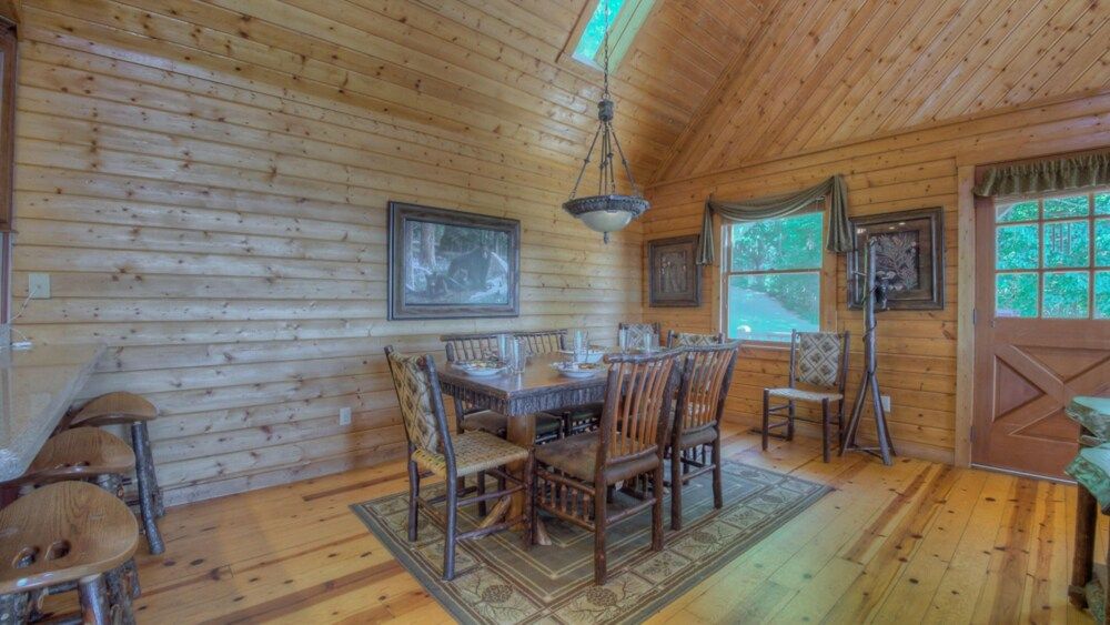 Grand View - carbon neutral hotel in Blue Ridge