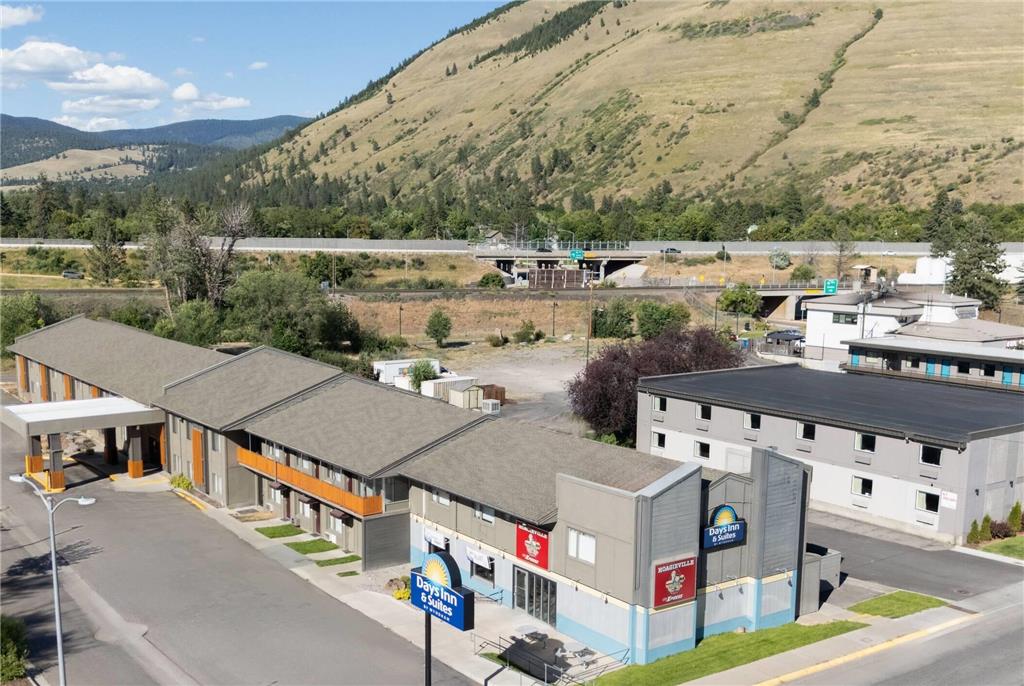 Days Inn and Suites by Wyndham Downtown Missoula University - photo 4