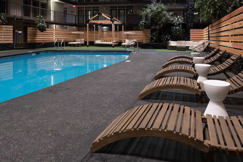 The Westerner Extended Stay - photo 33