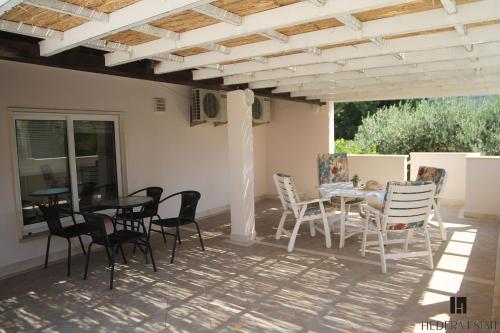 Apartment Chermesinus A57