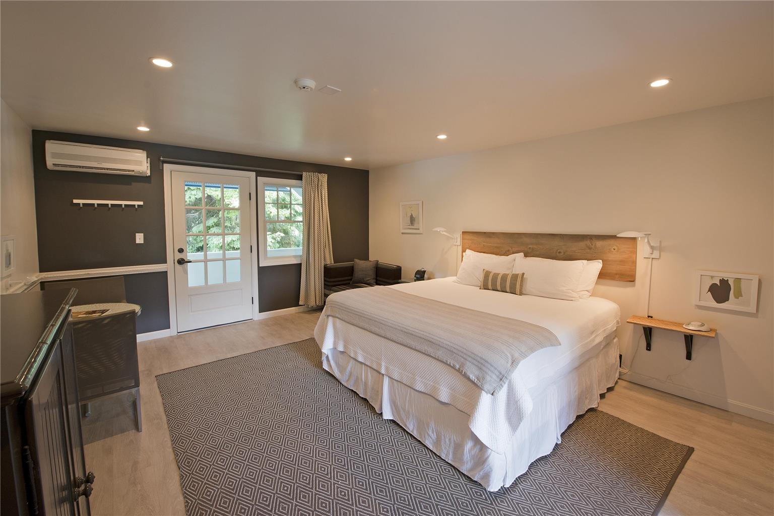 The Lodge at the Cove - photo 36