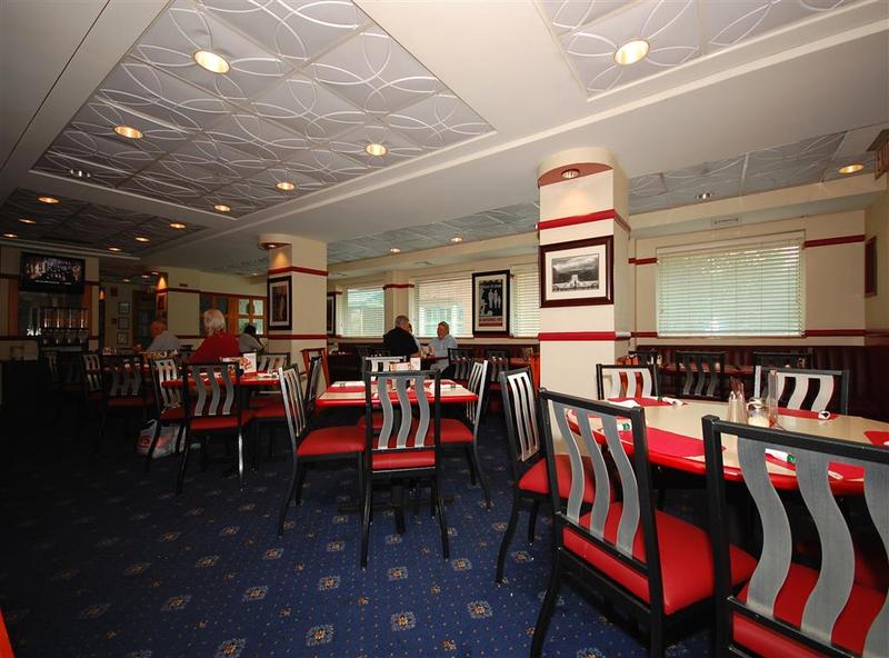 Red Lion Hotel Rosslyn Iwo Jima - photo 77