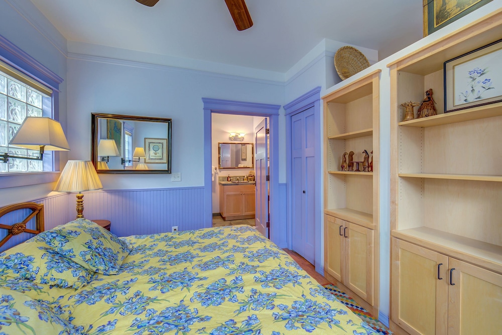Carlisle Garden Suites - photo 14