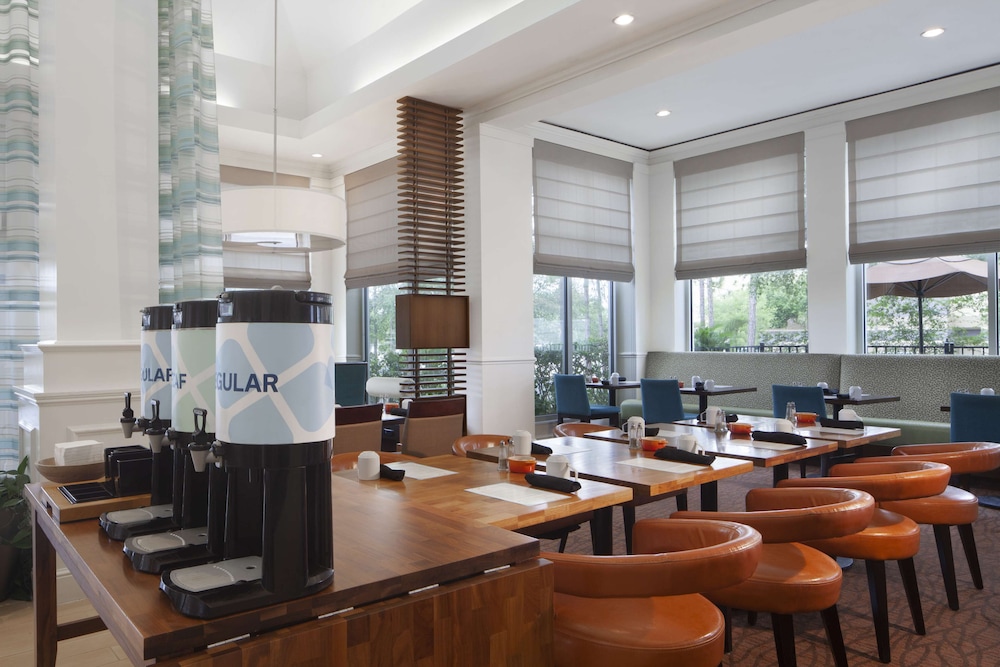 Hilton Garden Inn Jacksonville JTB Deerwood Park - photo 38