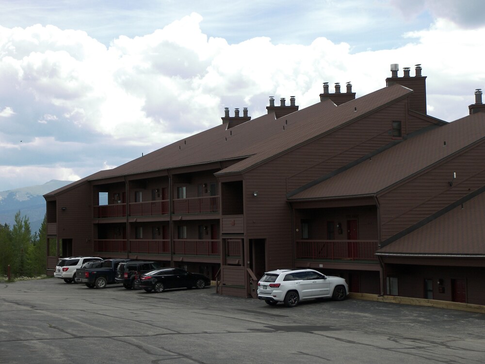 Snowscape 2 Bed 2 Bath in Silverthorne, United States