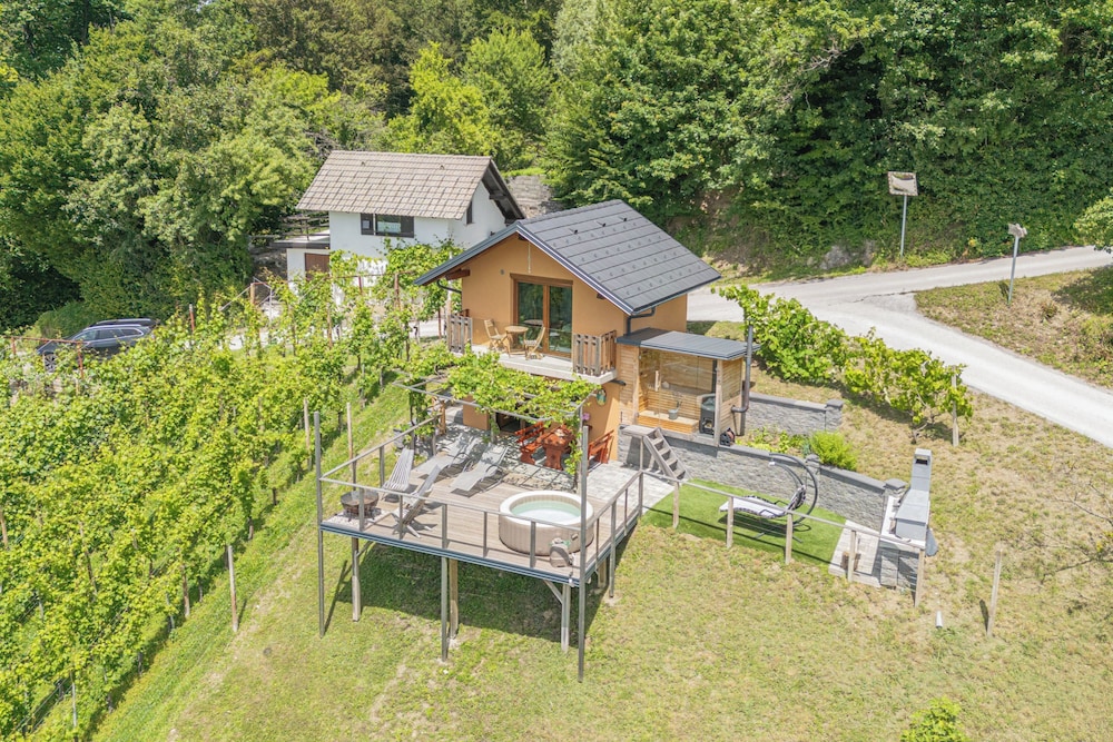 Vineyard Cottage Sunny Hill — 4-Star Luxury Hotel in Trebnje, Slovenia