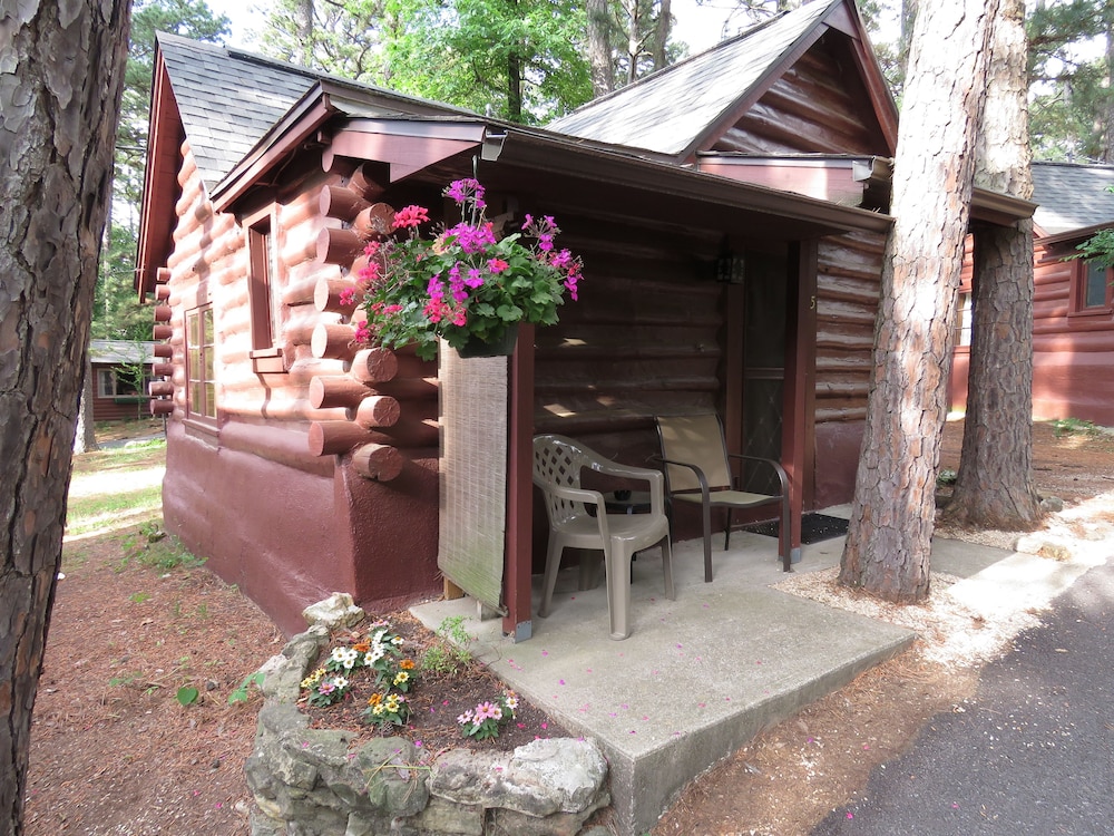 Tall Pines Inn - photo 162