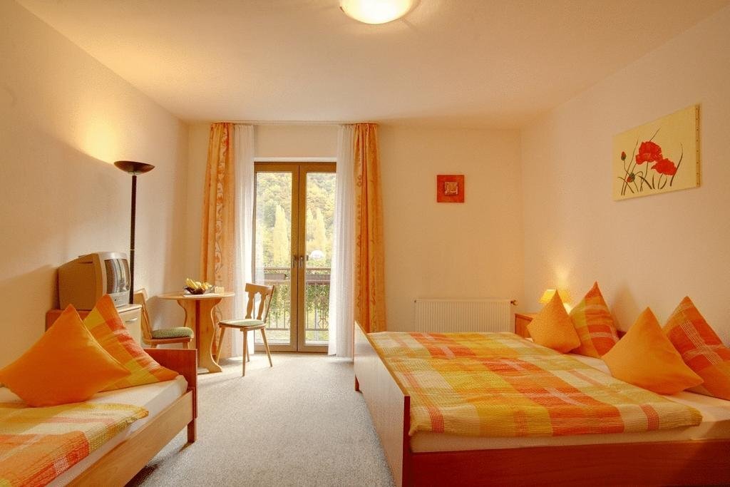 Ley Hotel — Klotten