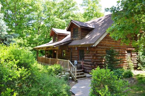 The Refuge - carbon neutral hotel in Unknown City