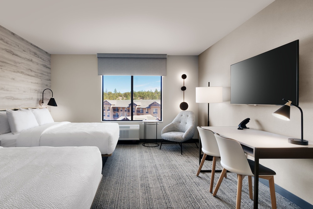 TownePlace Suites by Marriott Show Low - photo 8