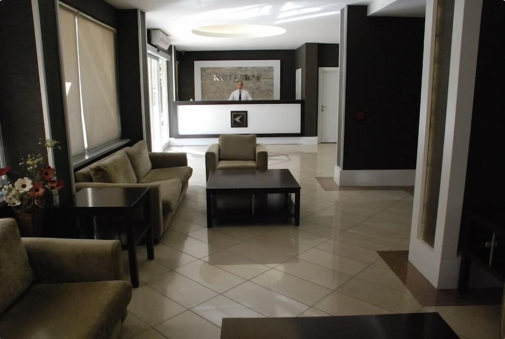 Kutlubay Hotel — Doertyol