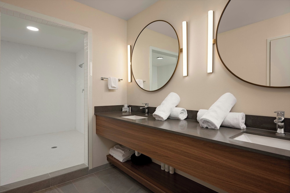 Fairfield by Marriott Inn & Suites Missoula Airport - photo 18