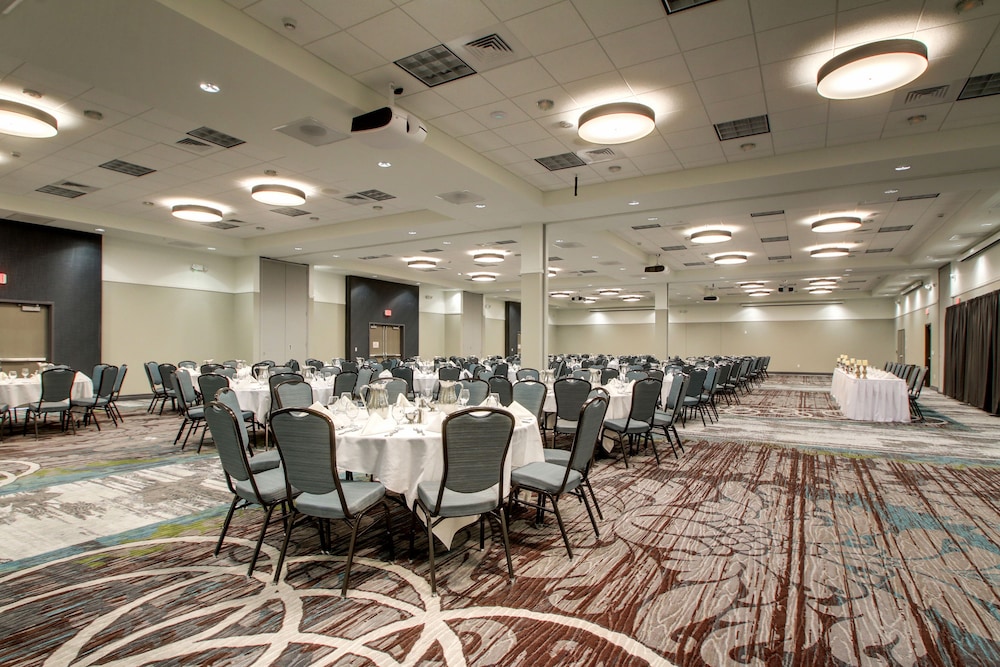 Holiday Inn Peoria At Grand Prairie by IHG - photo 30