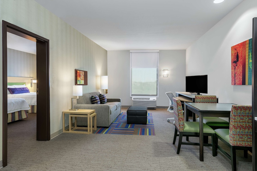 Home2 Suites by Hilton Austin Airport - photo 19