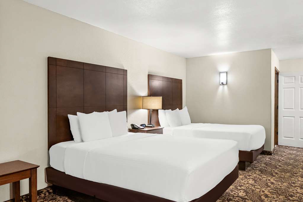 Best Western George West Executive Inn - photo 11