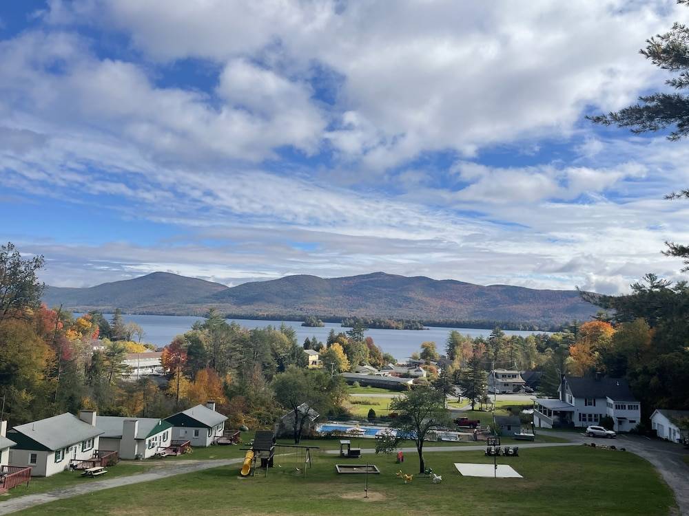 Hill View Motel and Cottages - featured photo