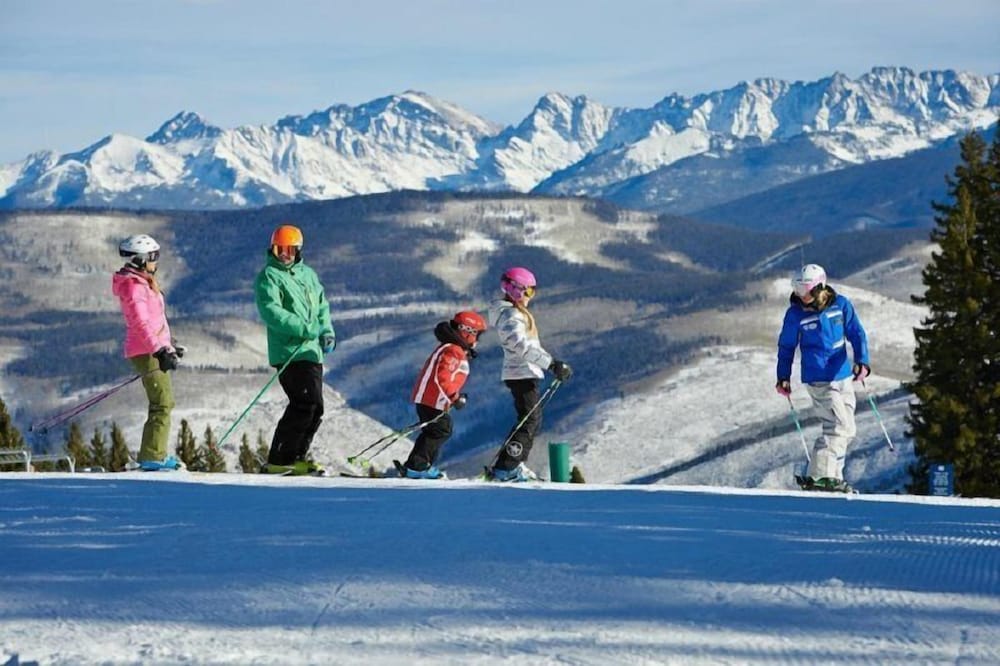 Ski In Ski Out 2 Bedroom Vacation Condo With Resort Amenities That Include Exercise Center Indoor Pool And Hot Tubs - photo 7