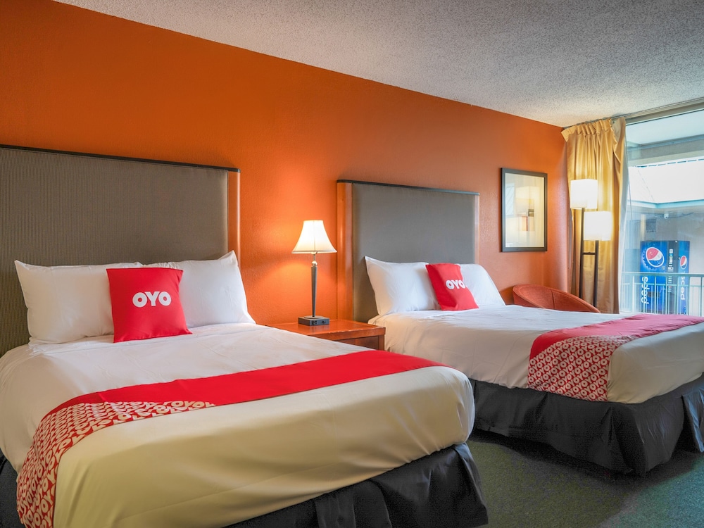 Travelodge by Wyndham Henderson - photo 11