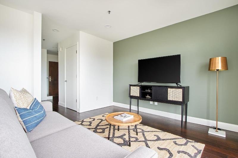 One Baltimore Place by Sonder - photo 63