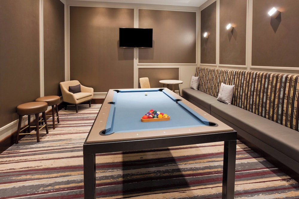 Sheraton St. Paul Woodbury Hotel - photo 20